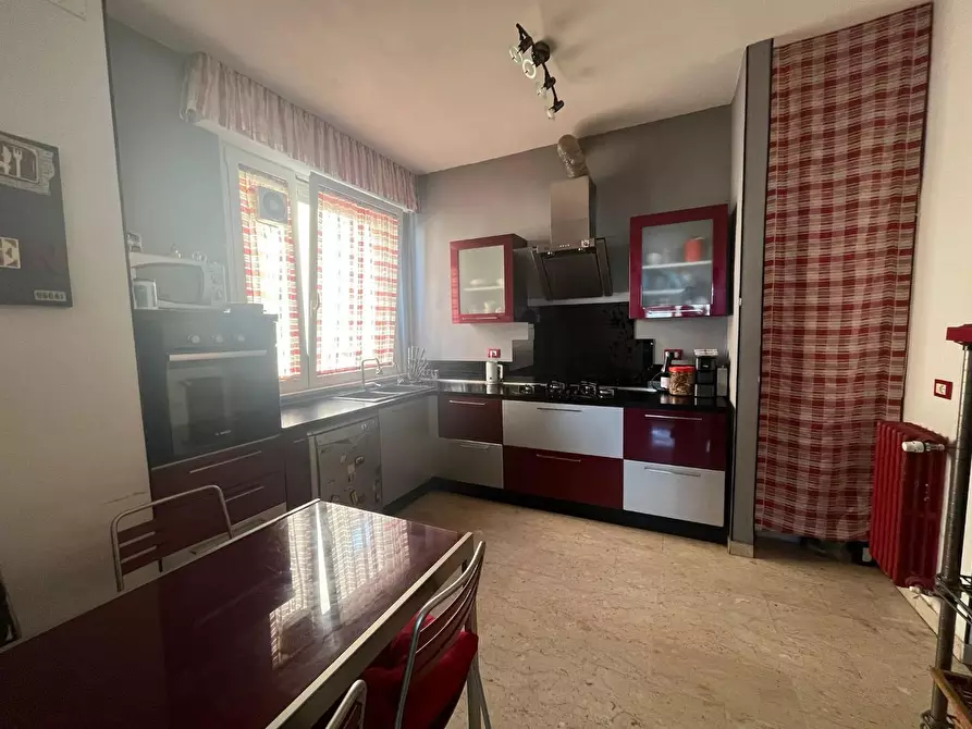 Immagine 18 di Appartamento in vendita  a Livorno