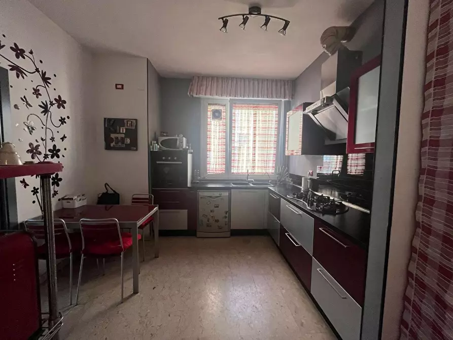 Immagine 19 di Appartamento in vendita  a Livorno