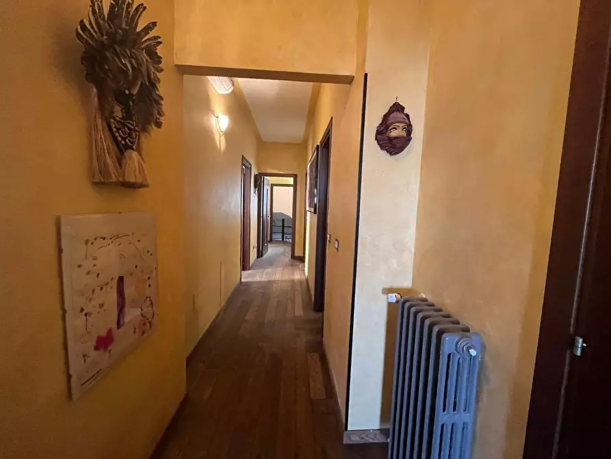 Immagine 12 di Appartamento in vendita  a Livorno