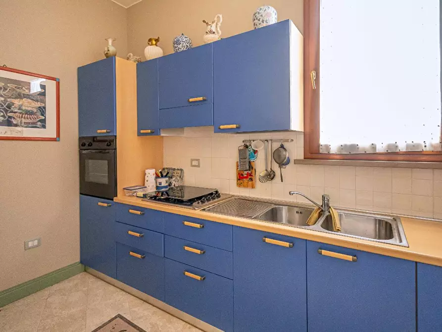 Immagine 28 di Villa in vendita  a San Miniato