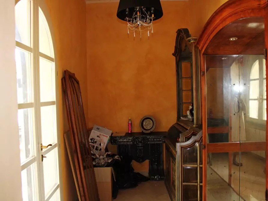 Immagine 23 di Villa in vendita  a Bientina