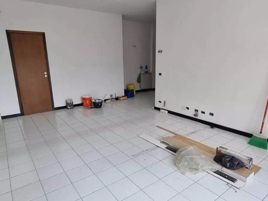 Immagine 19 di Appartamento in vendita  a Massa