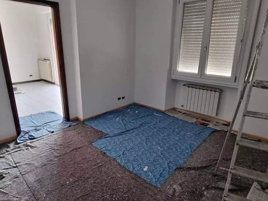 Immagine 22 di Appartamento in vendita  a Massa