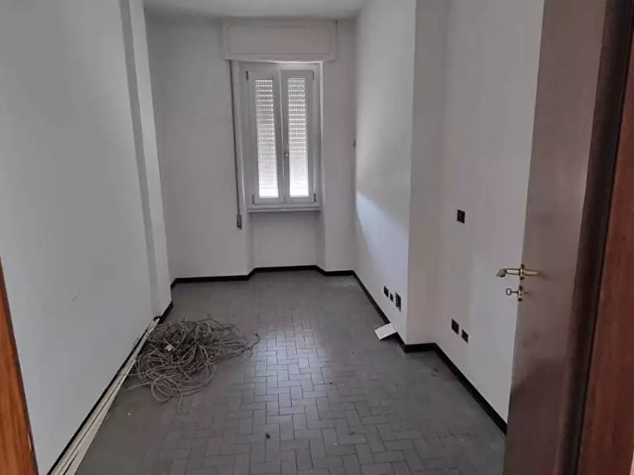 Immagine 20 di Appartamento in vendita  a Massa