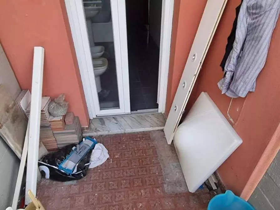 Immagine 9 di Appartamento in vendita  a Massa