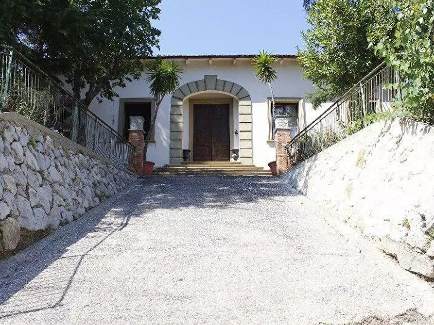 Immagine 30 di Villa in vendita  a Santa Luce