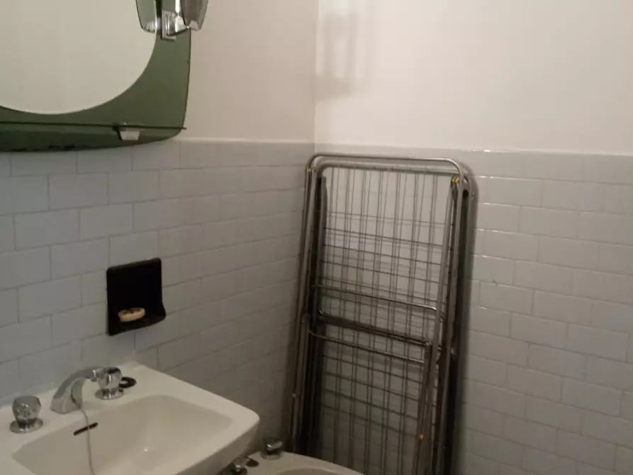 Immagine 5 di Appartamento in vendita  a Aulla