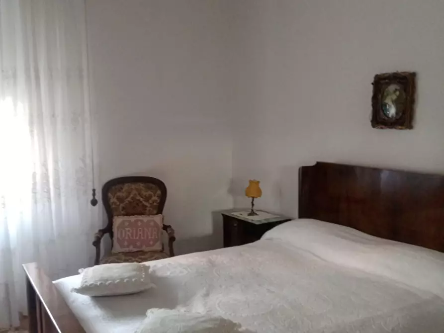 Immagine 3 di Appartamento in vendita  a Aulla