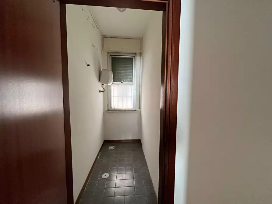 Immagine 15 di Appartamento in vendita  a Livorno