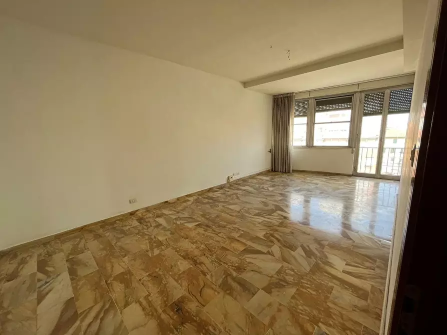 Immagine 1 di Appartamento in vendita  a Livorno