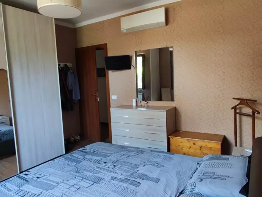 Immagine 5 di Appartamento in vendita  a Massa