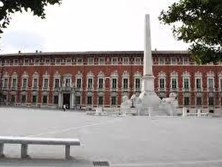 Immagine 20 di Appartamento in vendita  a Massa