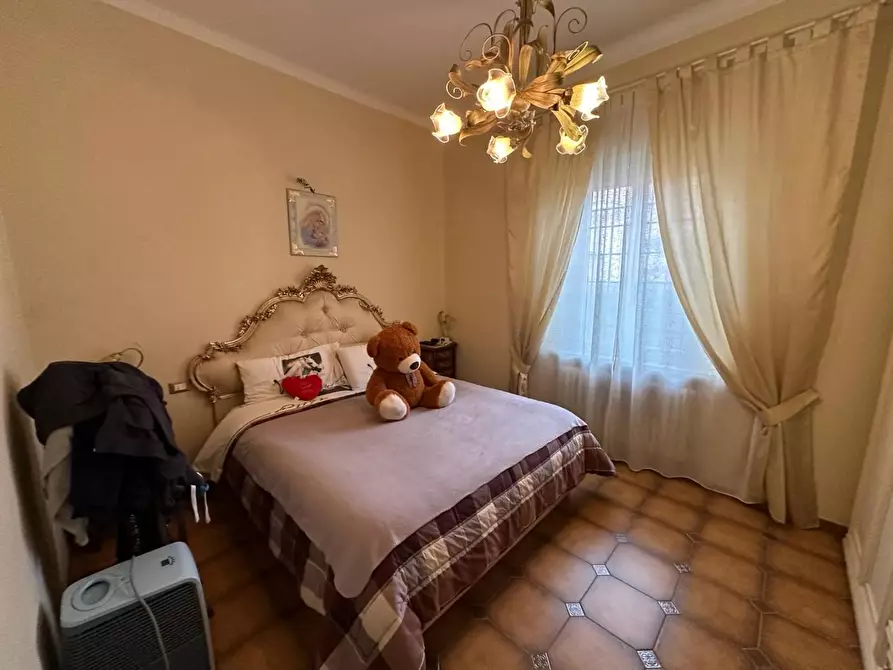 Immagine 21 di Casa indipendente in vendita  a Carrara