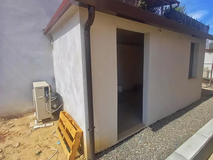 Immagine 12 di Casa bifamiliare in vendita  a Gambassi Terme