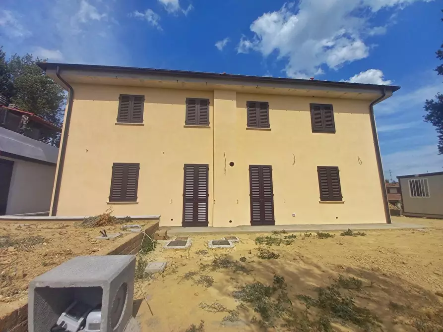 Immagine 6 di Casa bifamiliare in vendita  a Gambassi Terme