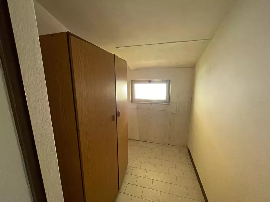 Immagine 27 di Villa in vendita  a Montignoso