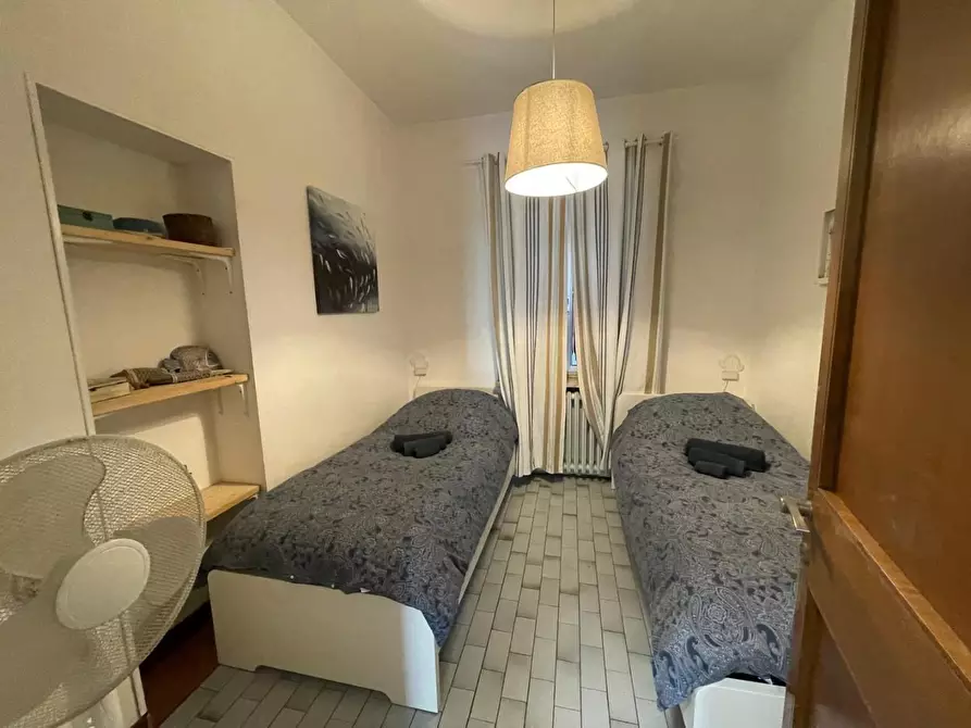 Immagine 17 di Villa in vendita  a Montignoso