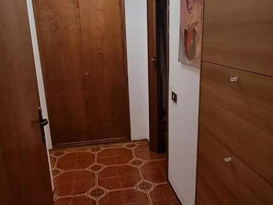 Immagine 10 di Appartamento in vendita  a Livorno