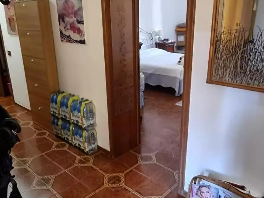 Immagine 8 di Appartamento in vendita  a Livorno