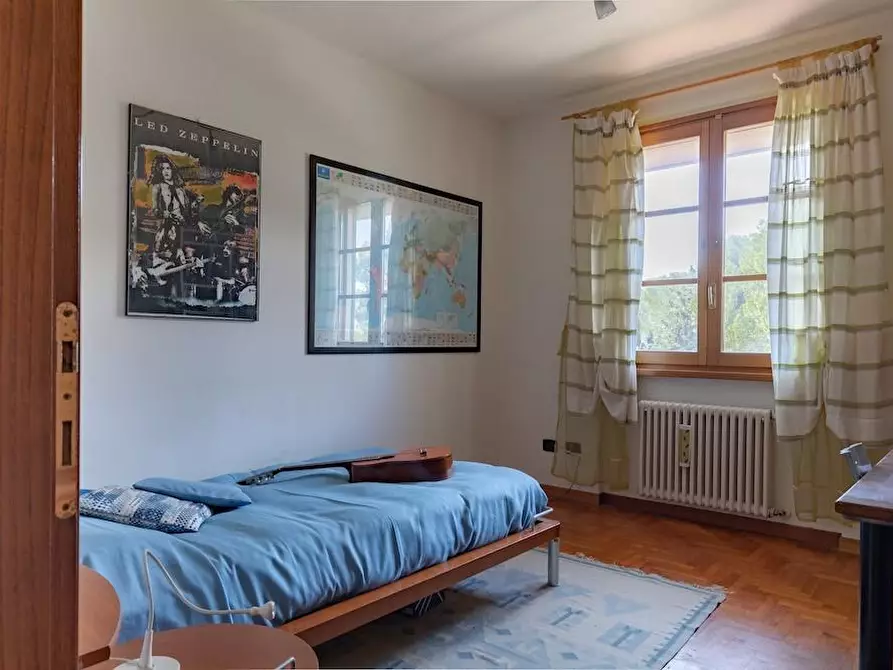 Immagine 11 di Villa in vendita  a Rosignano Marittimo