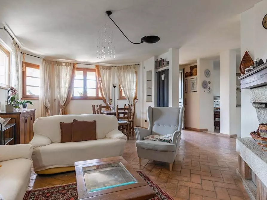 Immagine 17 di Villa in vendita  a Rosignano Marittimo