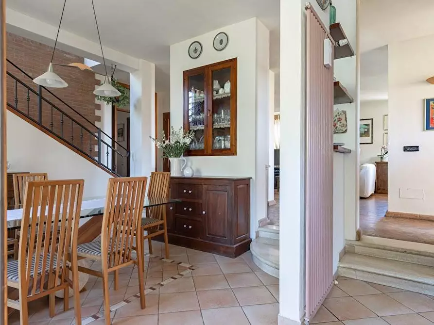 Immagine 7 di Villa in vendita  a Rosignano Marittimo