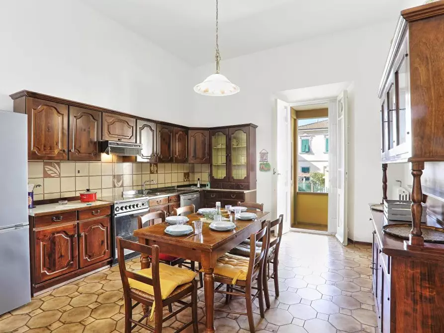 Immagine 11 di Casa bifamiliare in vendita  a San Vincenzo