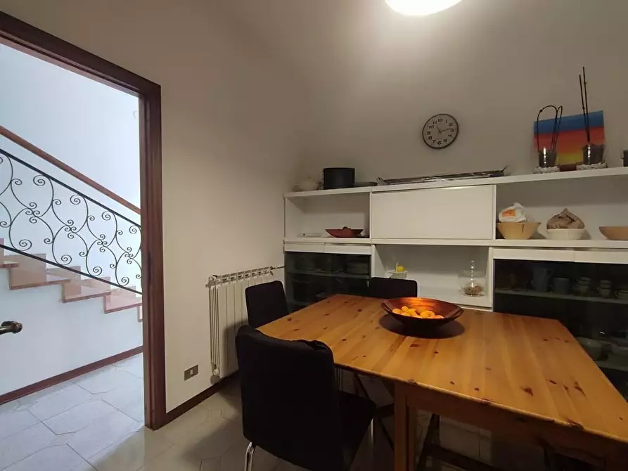 Immagine 18 di Casa semindipendente in vendita  a Carrara