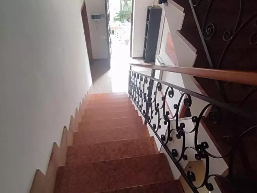 Immagine 32 di Casa semindipendente in vendita  a Carrara