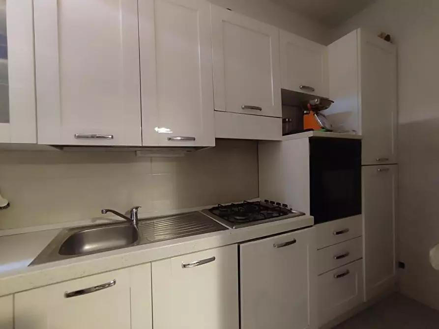 Immagine 16 di Casa semindipendente in vendita  a Carrara