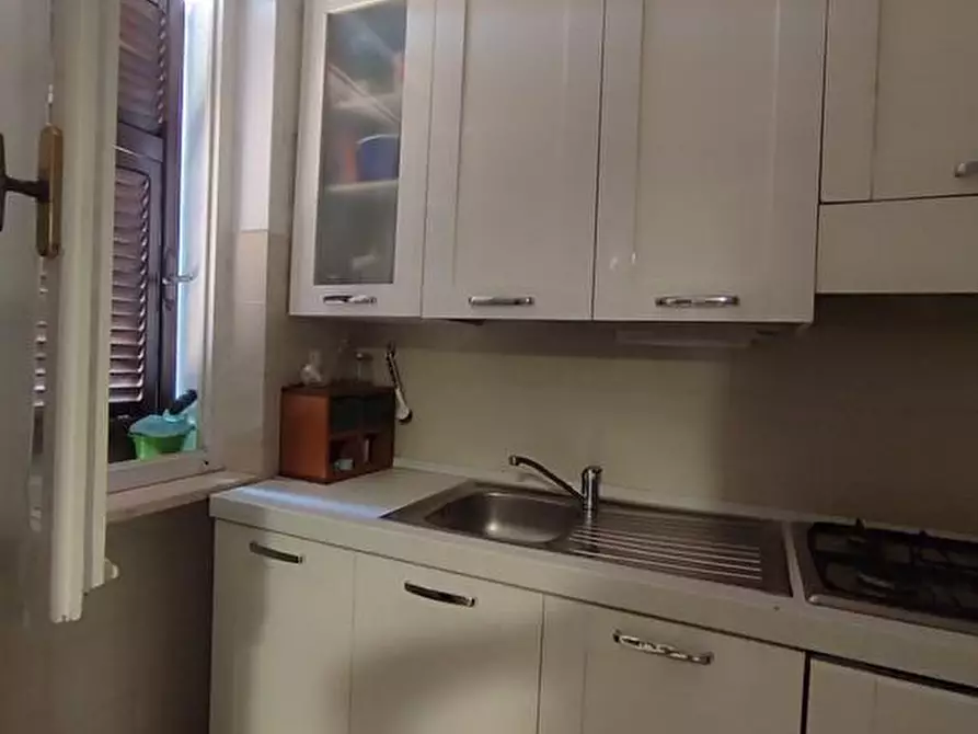 Immagine 17 di Casa semindipendente in vendita  a Carrara