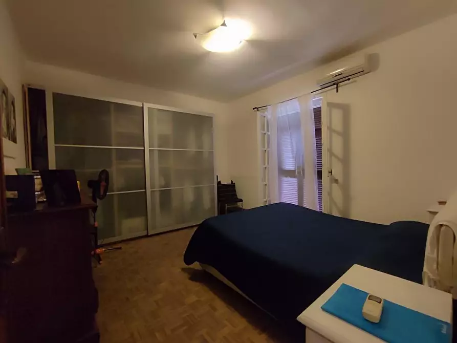 Immagine 27 di Casa semindipendente in vendita  a Carrara