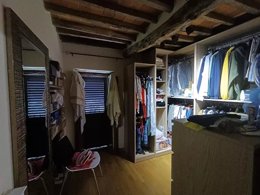 Immagine 11 di Porzione di casa in vendita  a Bagni Di Lucca