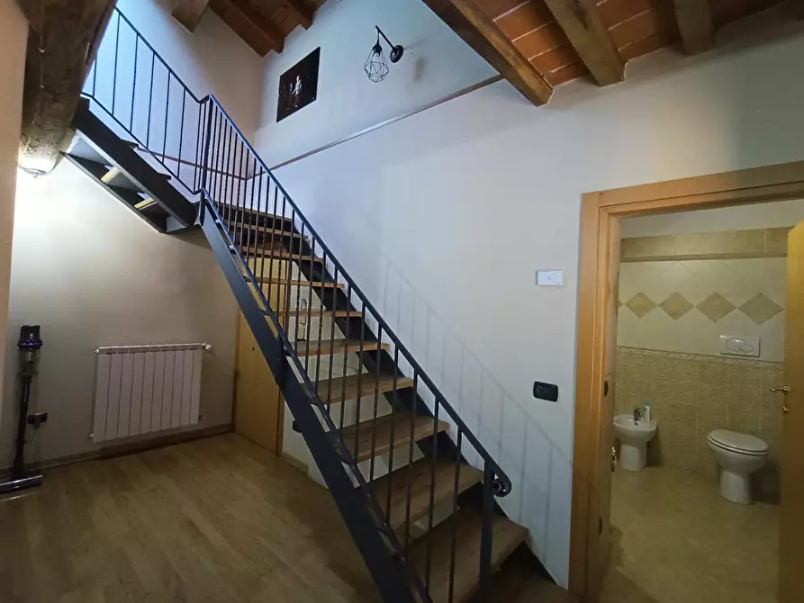 Immagine 8 di Porzione di casa in vendita  a Bagni Di Lucca