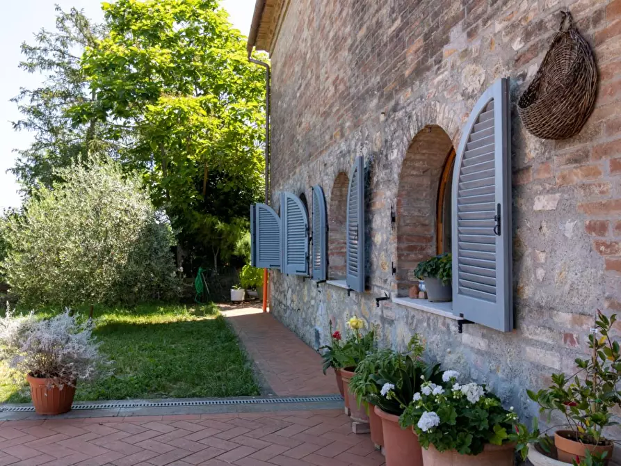 Immagine 3 di Porzione di casa in vendita  a Monteroni D'arbia