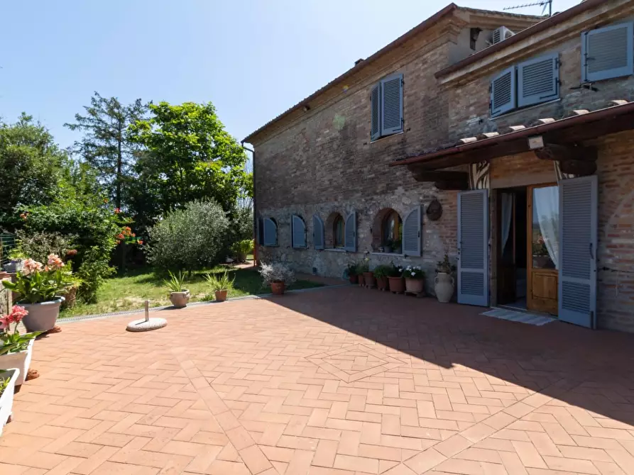 Immagine 1 di Porzione di casa in vendita  a Monteroni D'arbia