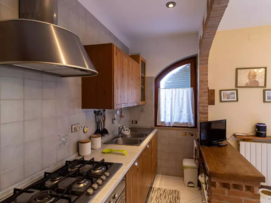 Immagine 21 di Porzione di casa in vendita  a Monteroni D'arbia