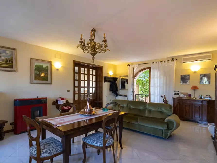 Immagine 15 di Porzione di casa in vendita  a Monteroni D'arbia