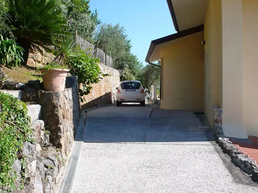 Immagine 18 di Casa indipendente in vendita  a Carrara