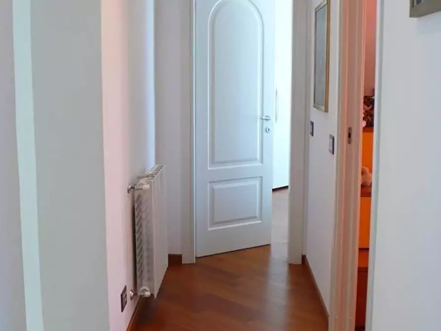 Immagine 20 di Casa indipendente in vendita  a Carrara