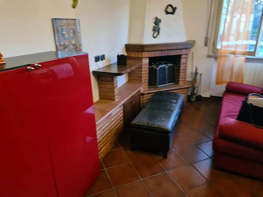 Immagine 5 di Appartamento in vendita  a Campiglia Marittima