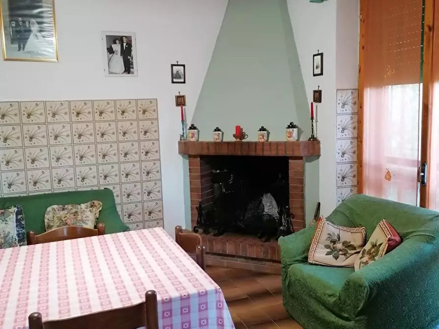 Immagine 12 di Casa colonica in vendita  a Manciano