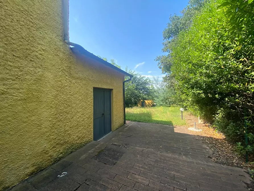 Immagine 16 di Porzione di casa in vendita  a Santa Maria A Monte