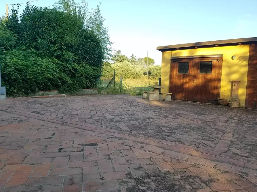Immagine 9 di Porzione di casa in vendita  a Santa Maria A Monte