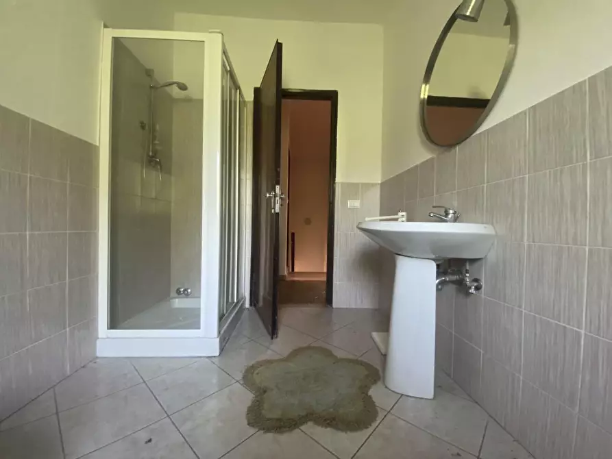 Immagine 19 di Porzione di casa in vendita  a Santa Maria A Monte