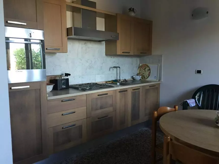 Immagine 12 di Appartamento in vendita  a Carrara