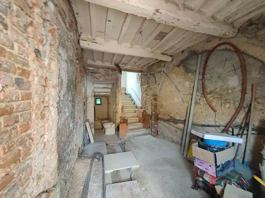 Immagine 10 di Appartamento in vendita  a Crespina Lorenzana