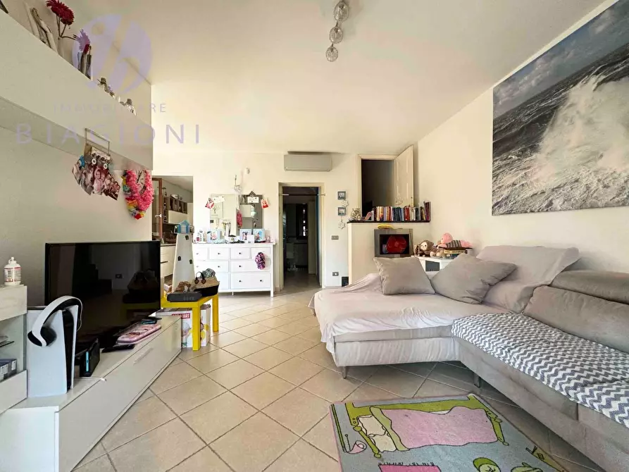 Immagine 23 di Casa bifamiliare in vendita  a Pietrasanta