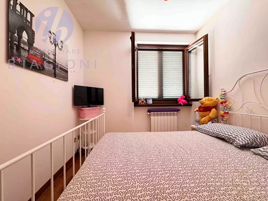 Immagine 46 di Casa bifamiliare in vendita  a Pietrasanta