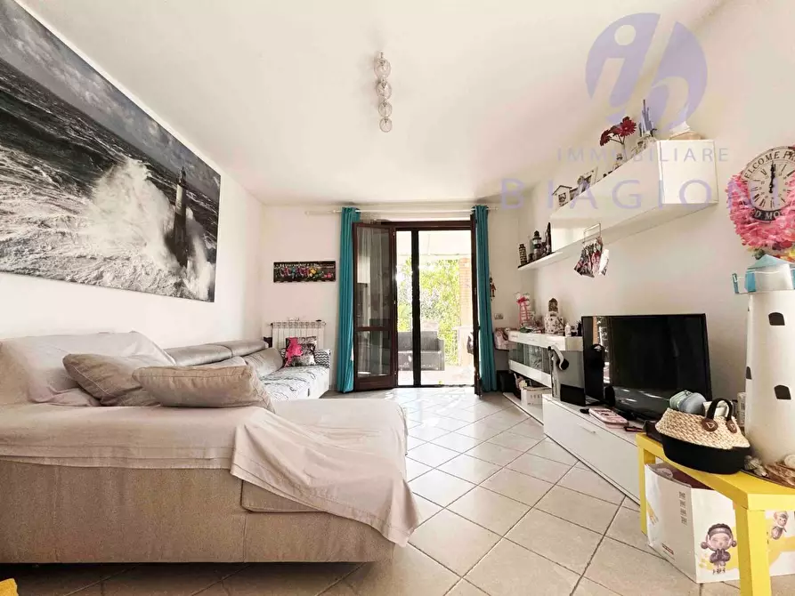 Immagine 20 di Casa bifamiliare in vendita  a Pietrasanta